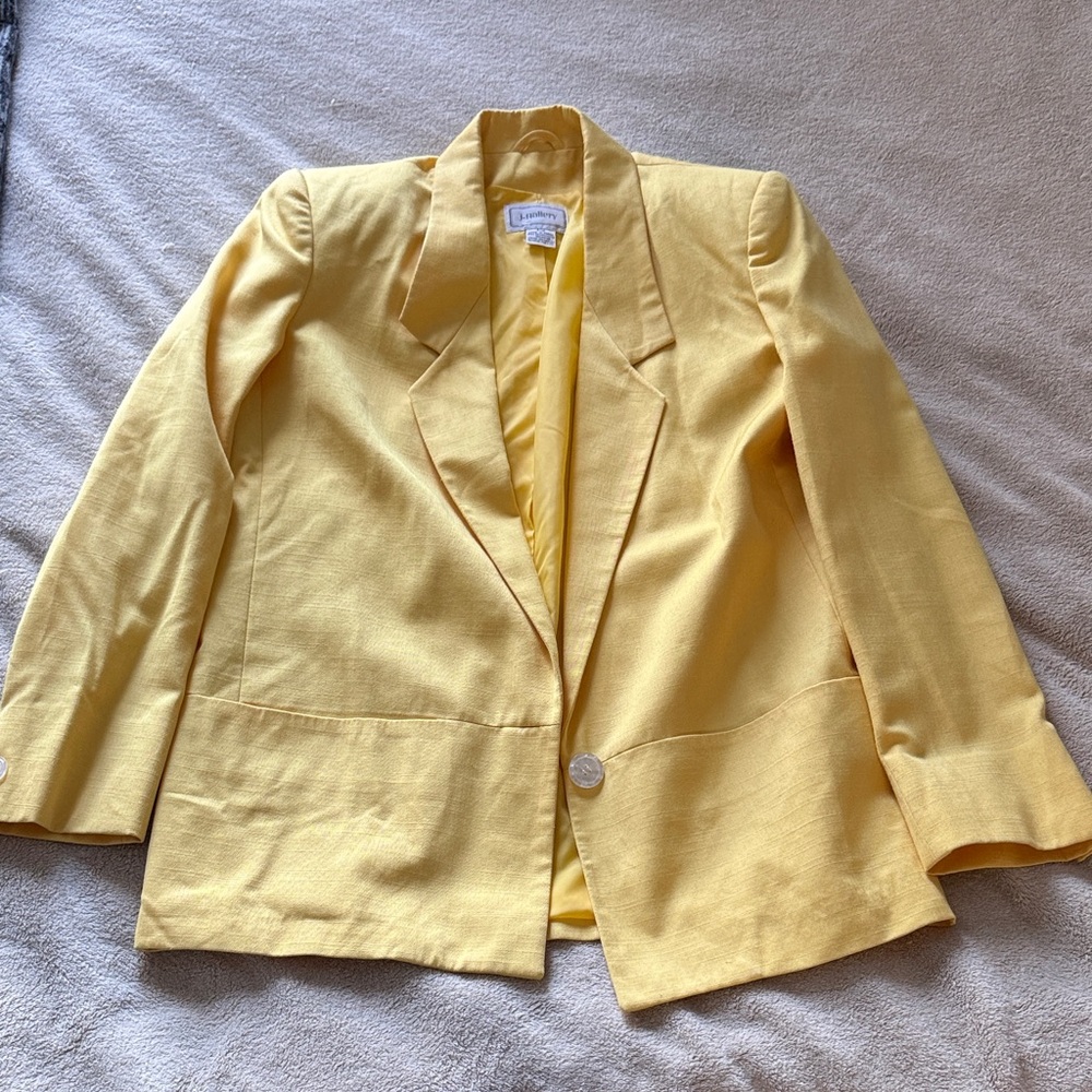 Gallery Yellow Women's Blazer